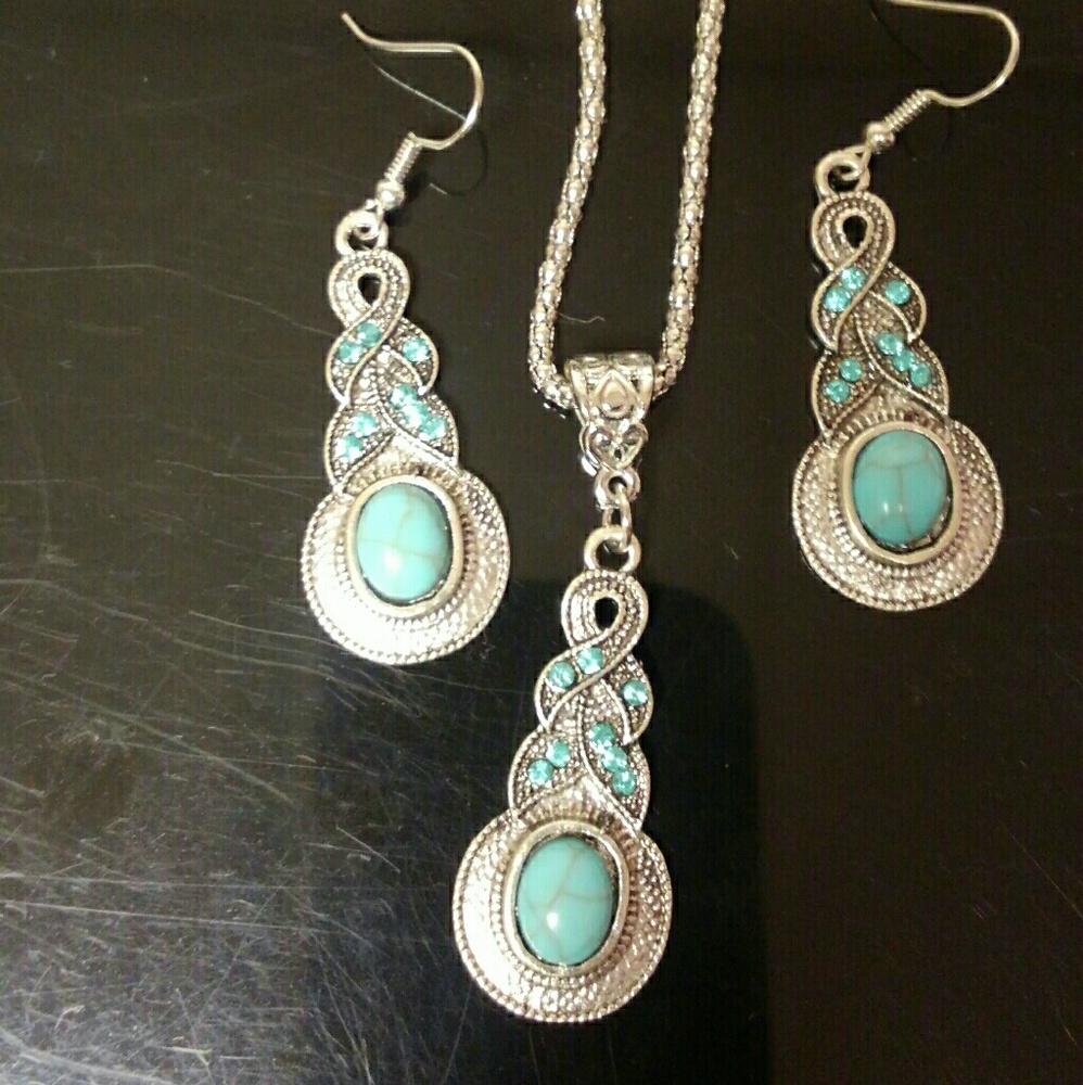 Necklace and earrings